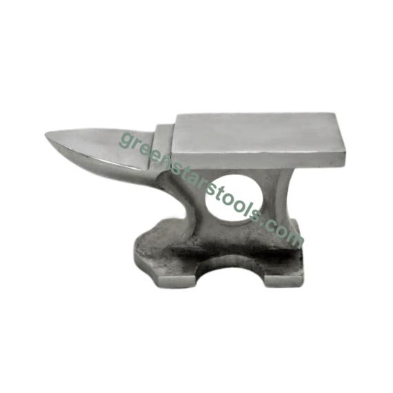ANVIL HORN WITH HOLE