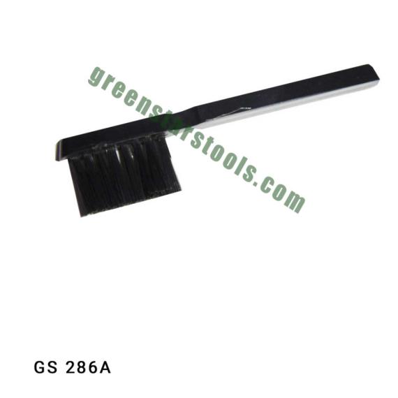 CLEANING BRUSH