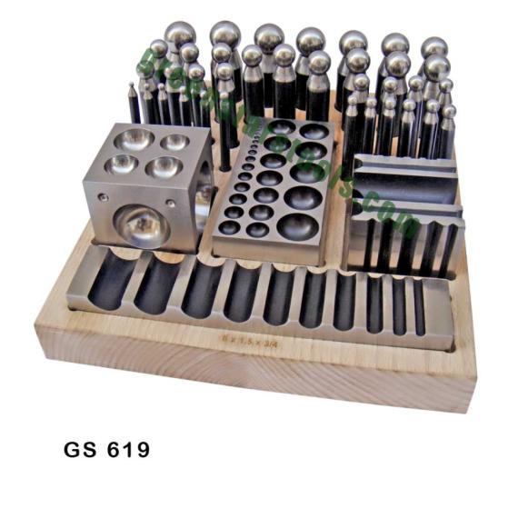 DOMING PUNCH & BLOCK SET OF 40 ON WOODEN STAND