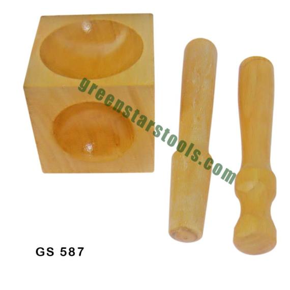 DOMING BLOCK WOOD WITH 2 PUNCHES