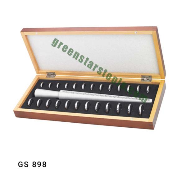 FINGER SIZES GAUGE & RING STICK SET IN WOODEN BOX