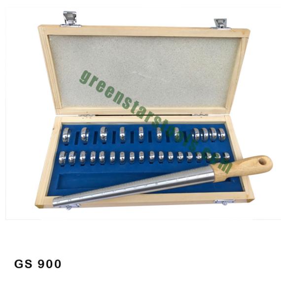 FINGER SIZES GAUGE & RING STICK SET IN WOODEN BOX