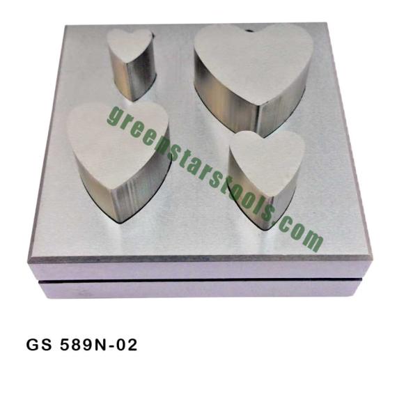 HEART SHAPE DISC CUTTER SET OF 4