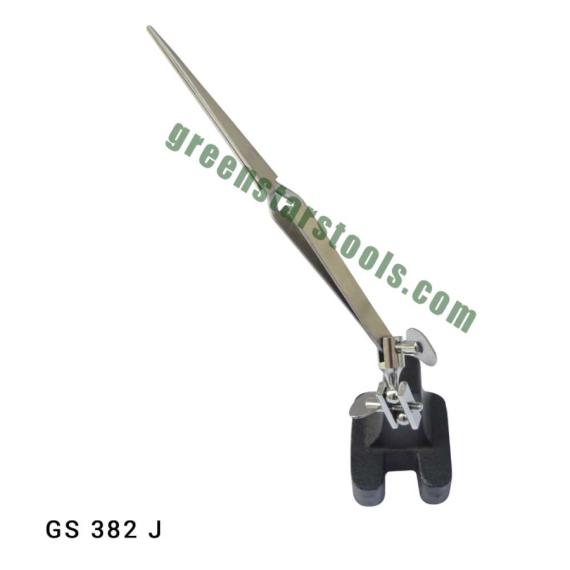 HORSE SHOE BASE WITH TWEEZER