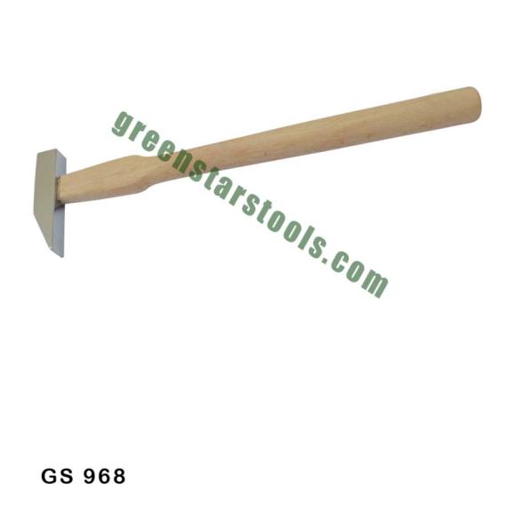 CHISEL TYPE HAMMER WITH WOODEN HANDLE