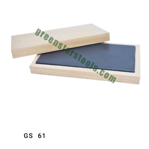 NATURAL TEST STONE IN WOODEN BOX