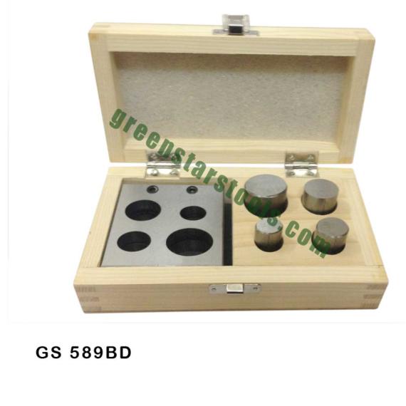 OVAL DISC CUTTER SET OF 4 WITH WOODEN BOX