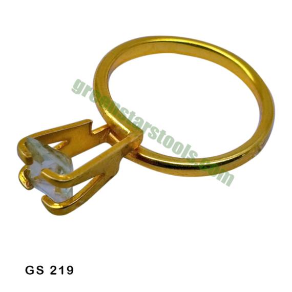 STONE HOLDER IN GOLDEN